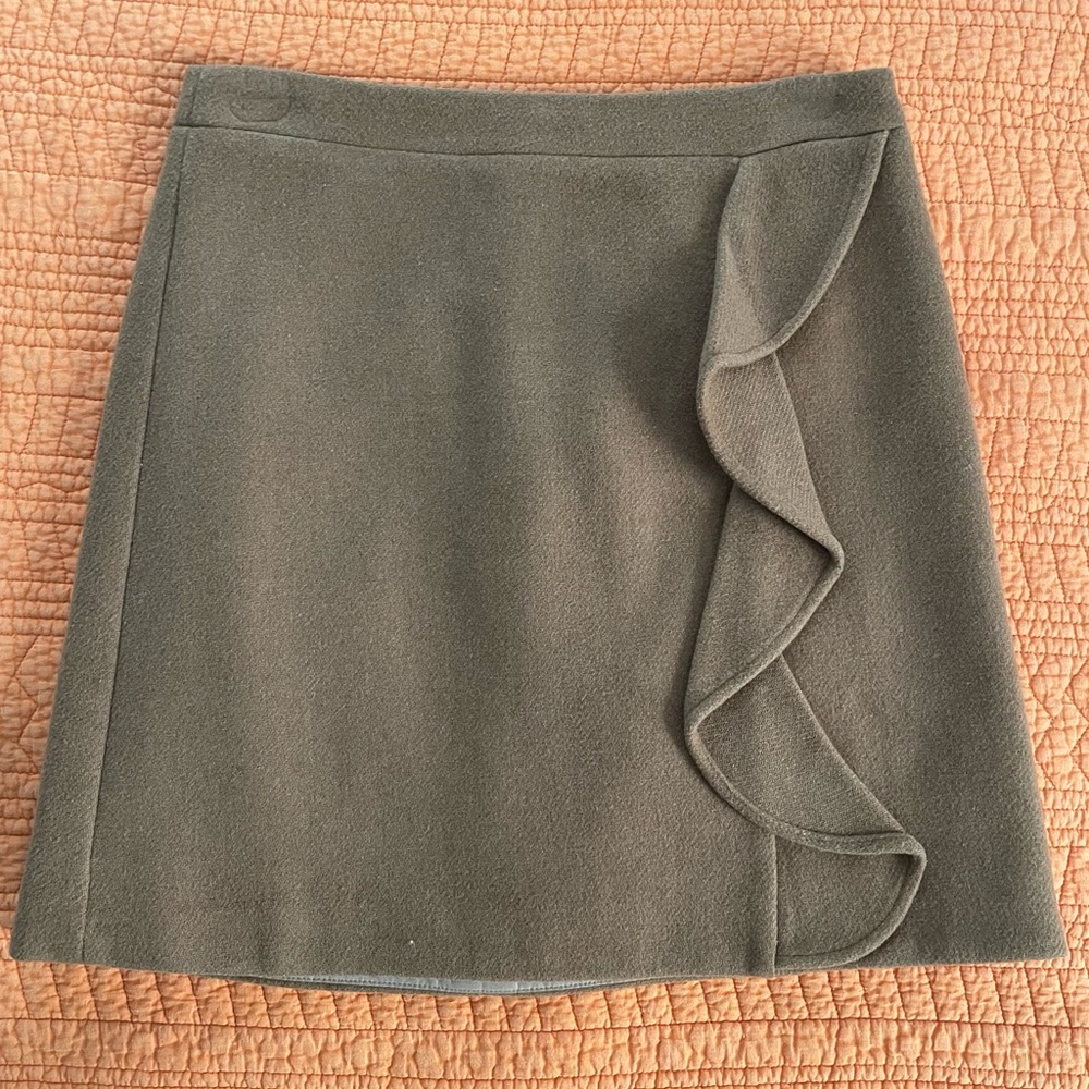 J. Crew Wool Skirt Size 00